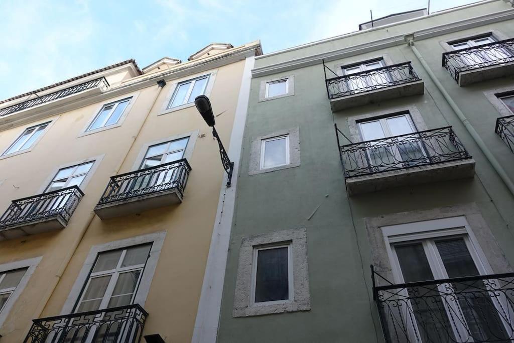 Charm And Fantastic View In A Fully Equipped Home In Center Lissabon Exterior foto